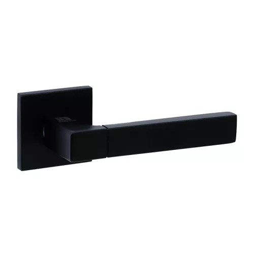 Stricto Fekete A-67-70 WC