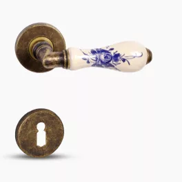 Diána Porcelán-Patinás Kék Virágos Rozettás